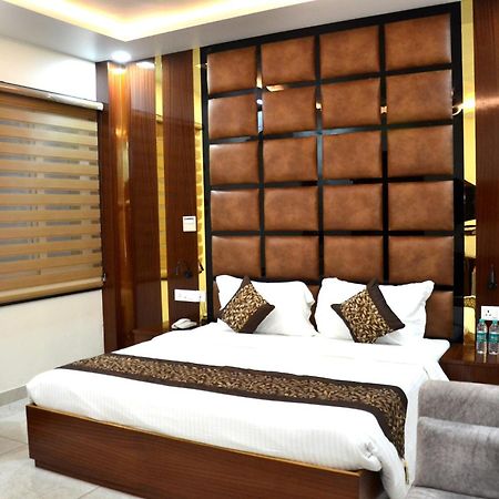 Fabhotel Roselle Inn Lucknow Exterior foto