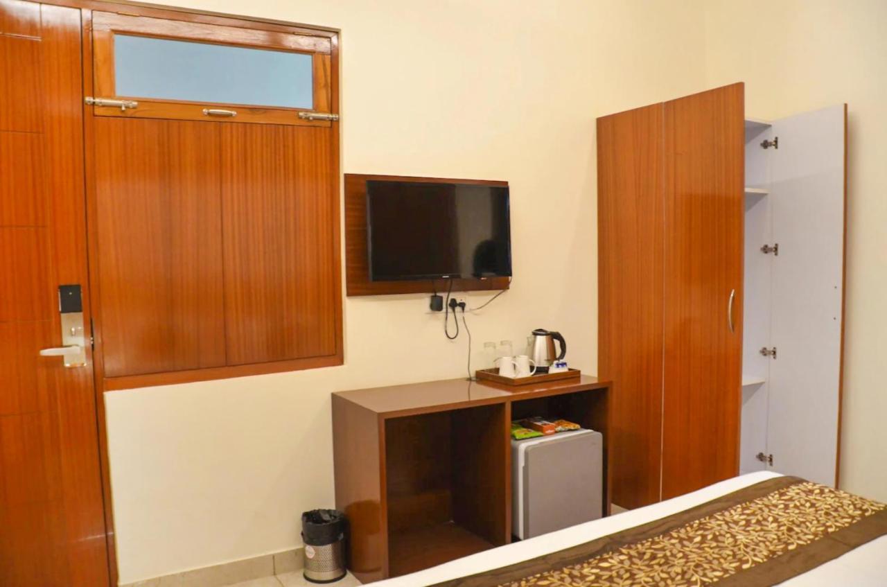Fabhotel Roselle Inn Lucknow Exterior foto