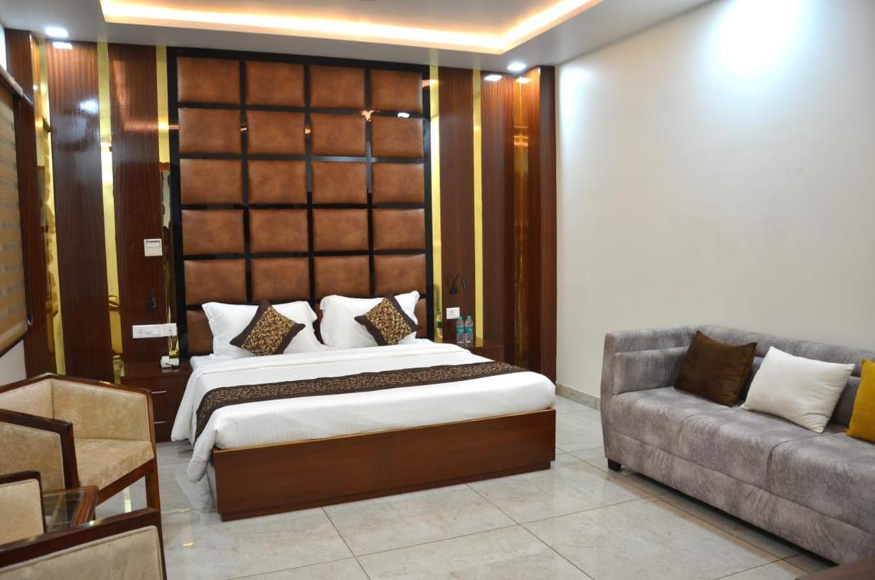 Fabhotel Roselle Inn Lucknow Exterior foto