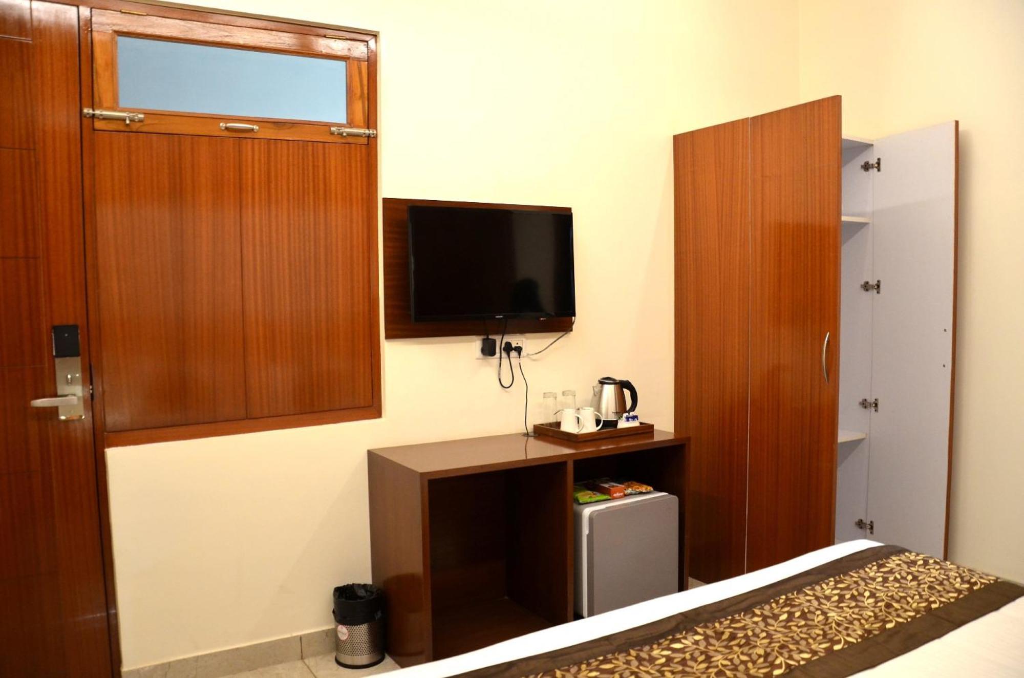 Fabhotel Roselle Inn Lucknow Exterior foto