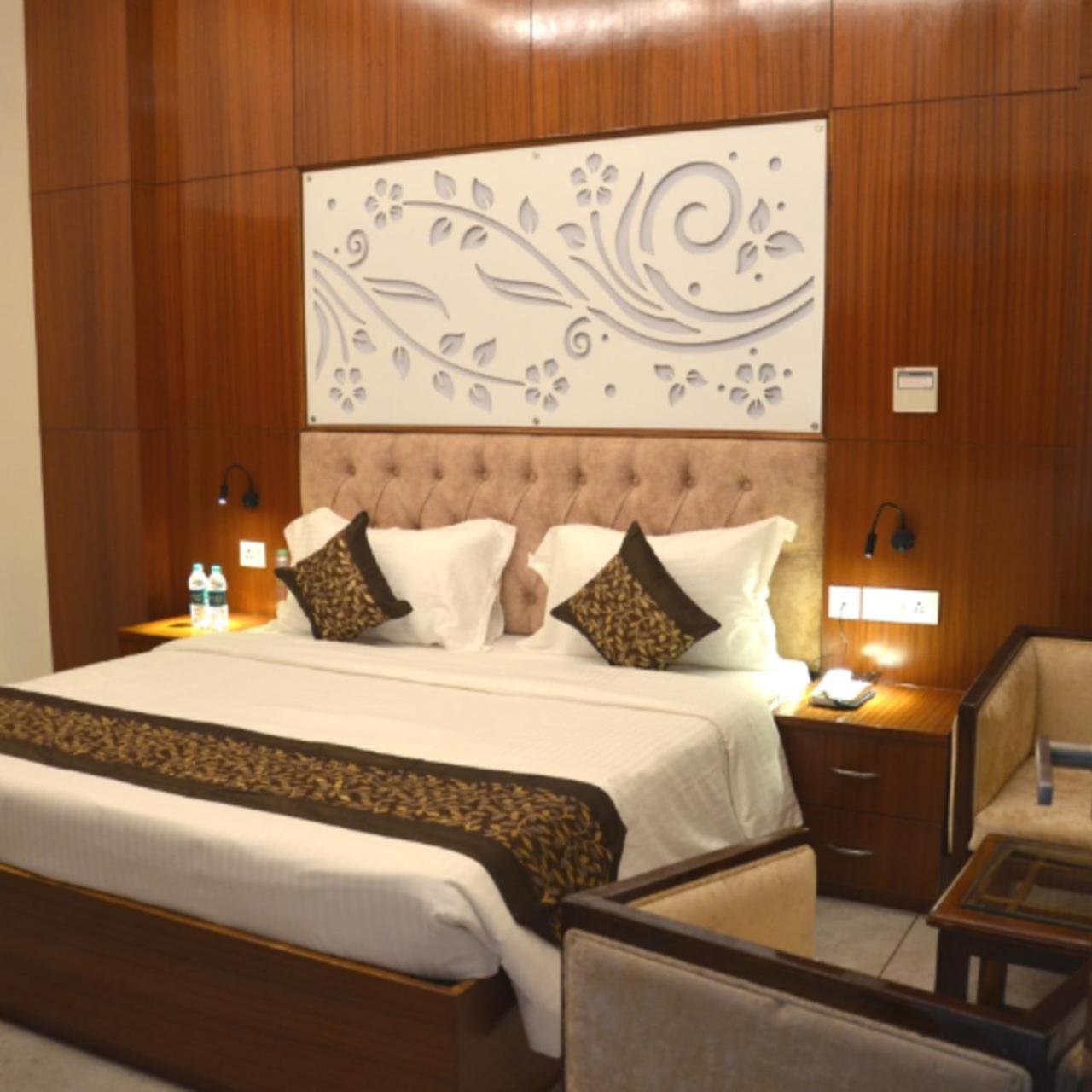 Fabhotel Roselle Inn Lucknow Exterior foto